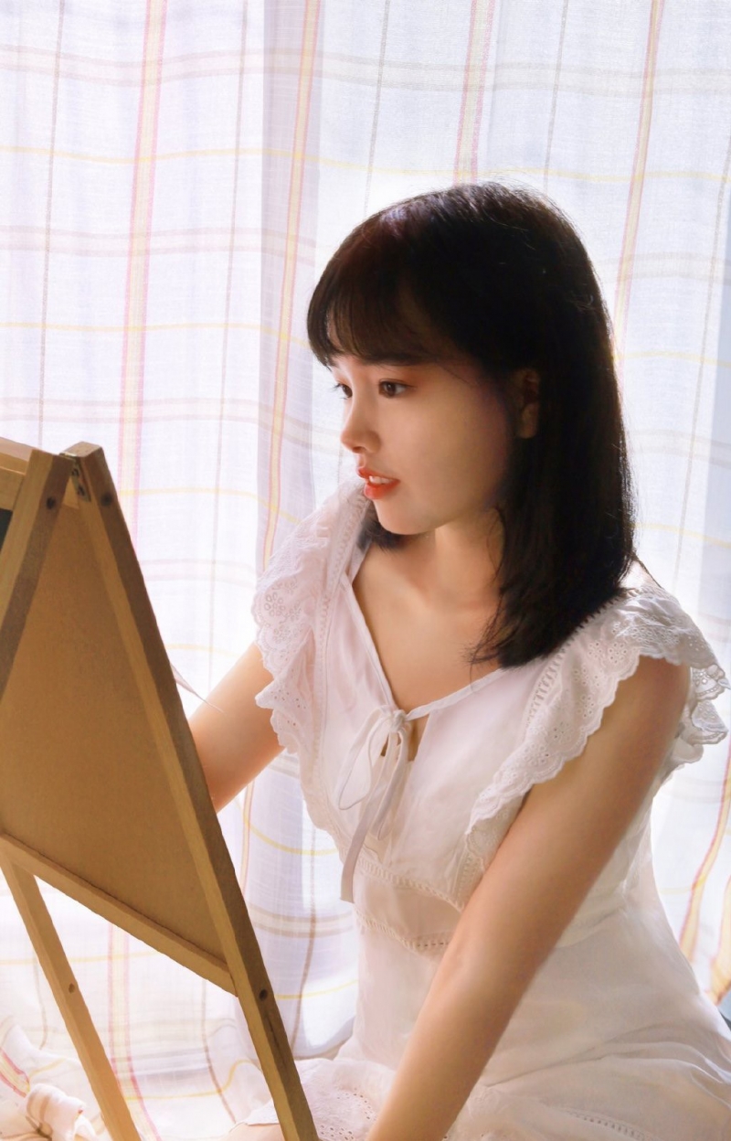 白裙美女齐肩短发清新脱俗写真  第9张