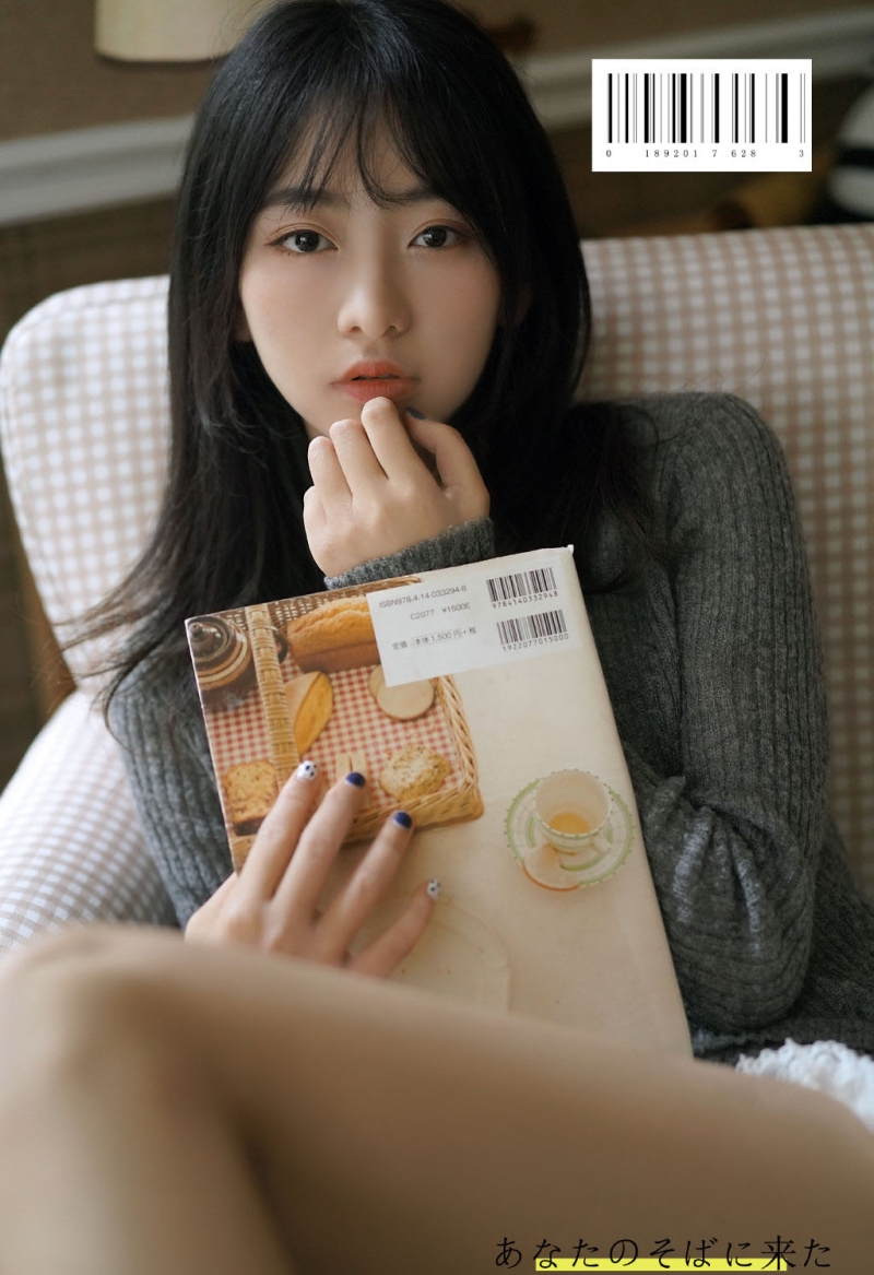 高挑美女超短裤大长腿私房写真  第8张