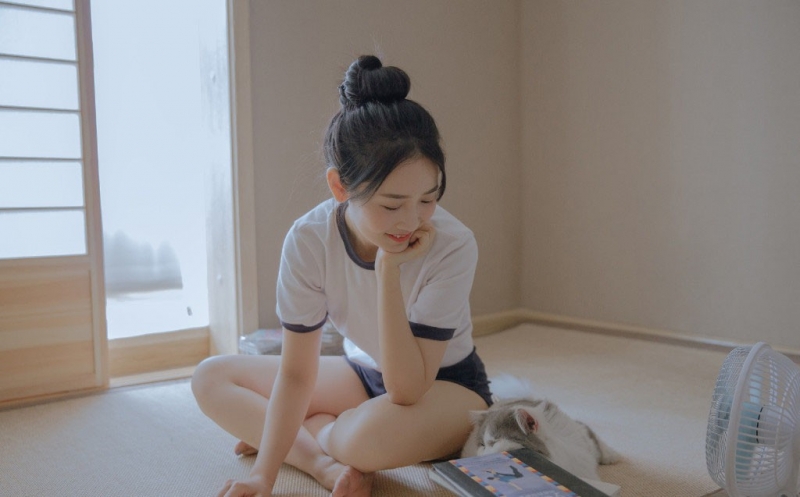 丸子头美女休闲体操服精选图片  第7张