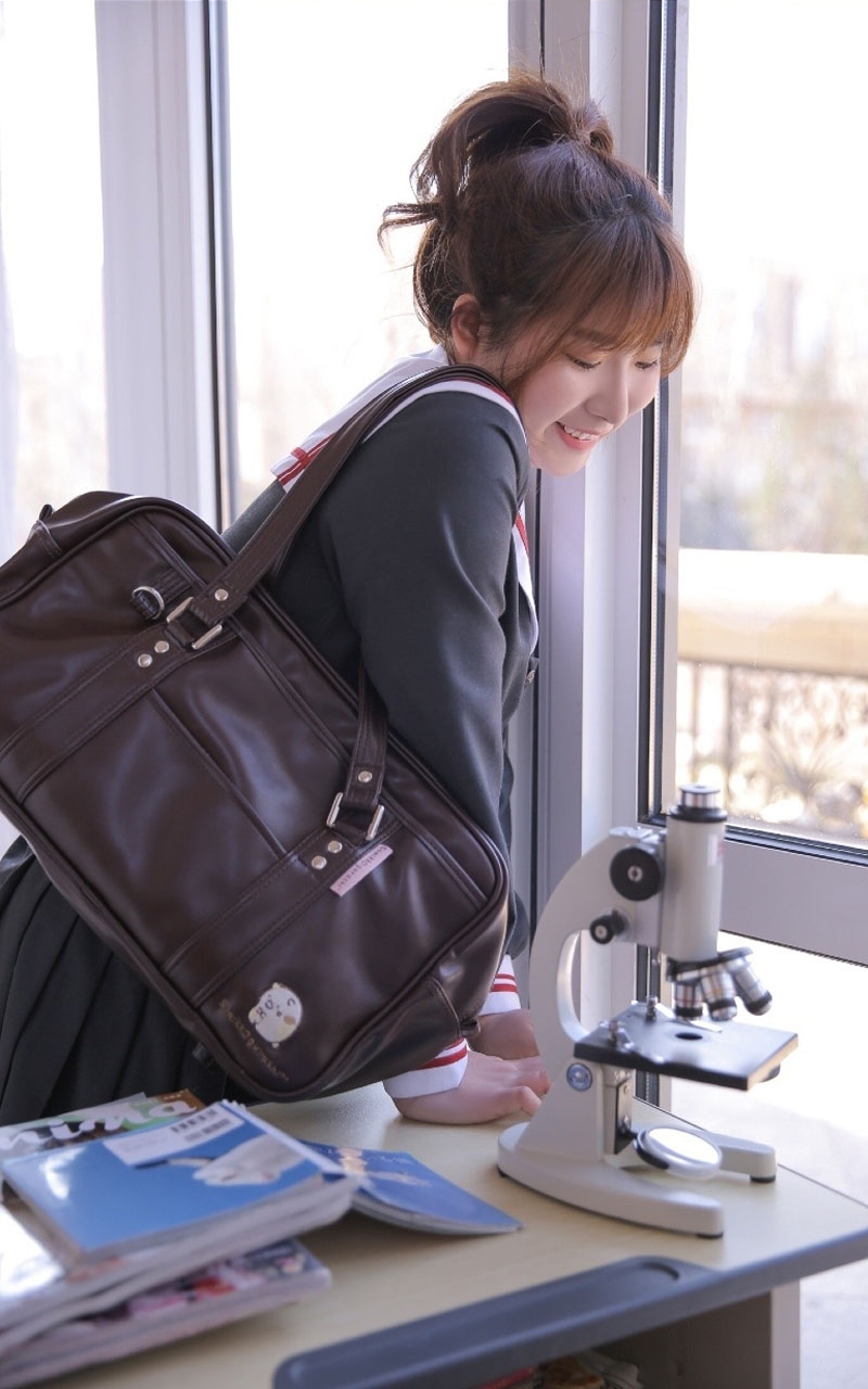 马尾辫美女学生妹水手制服写真  第9张