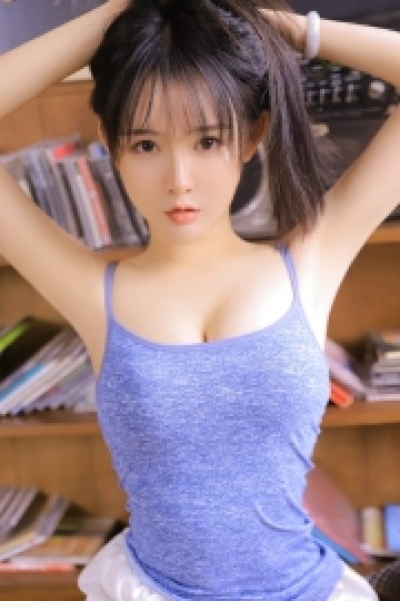 极品正妹超级巨乳傲人事业线完美身材销魂美女图库