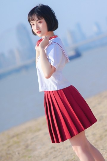 校园短发美女清纯海边jk制服百合文艺写真