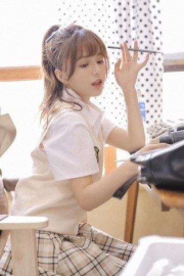 元气少女活力满满充满少女心壁纸