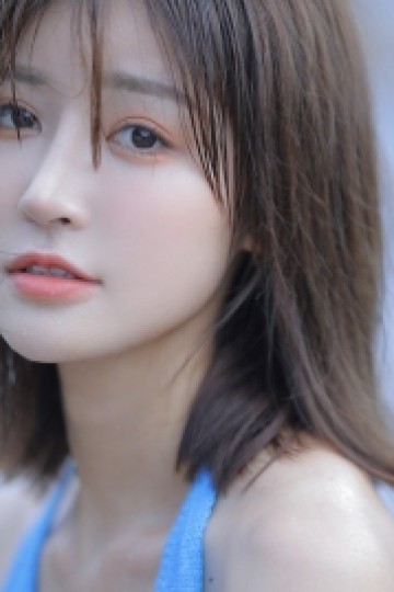 泳衣美女吊带热裤凌乱美照片合集