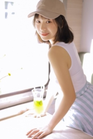 元气美女活力满满小清新图片