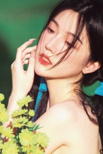 性感美人香肩惹火文艺写真
