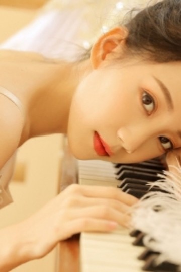 芭蕾舞美少女白丝美腿私房美图