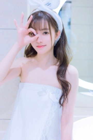 浴巾美女白嫩肌肤吹弹可破美图