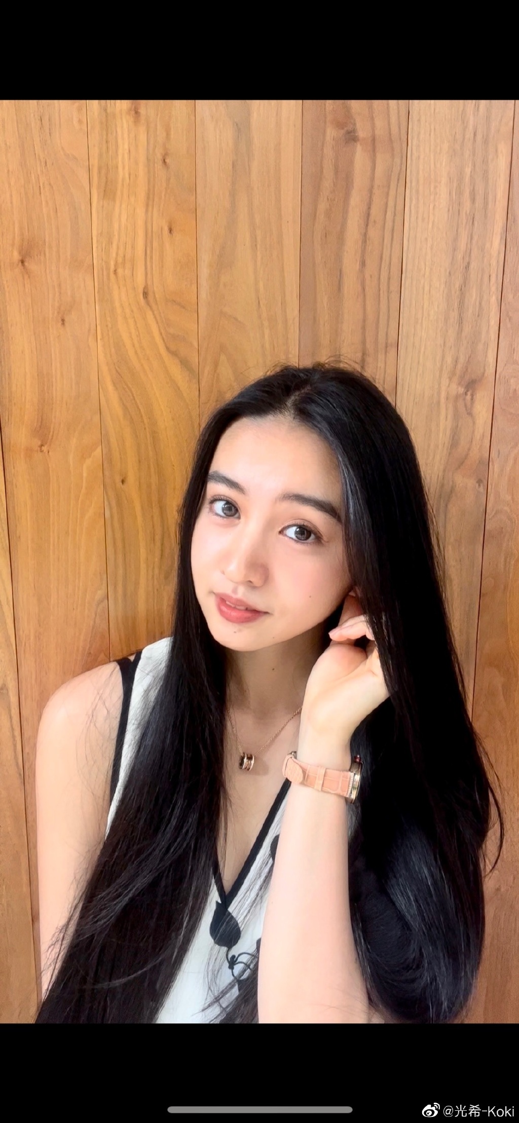 木村光希晒清纯美照 披柔顺长发笑容甜  第4张