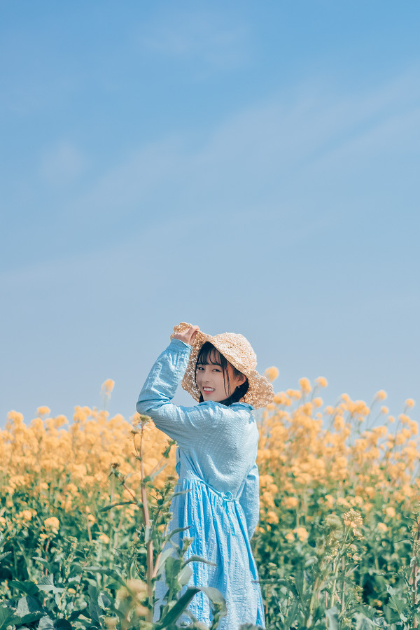 向阳女孩之一  第6张