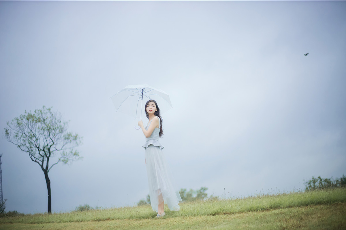 她的雨天  第5张