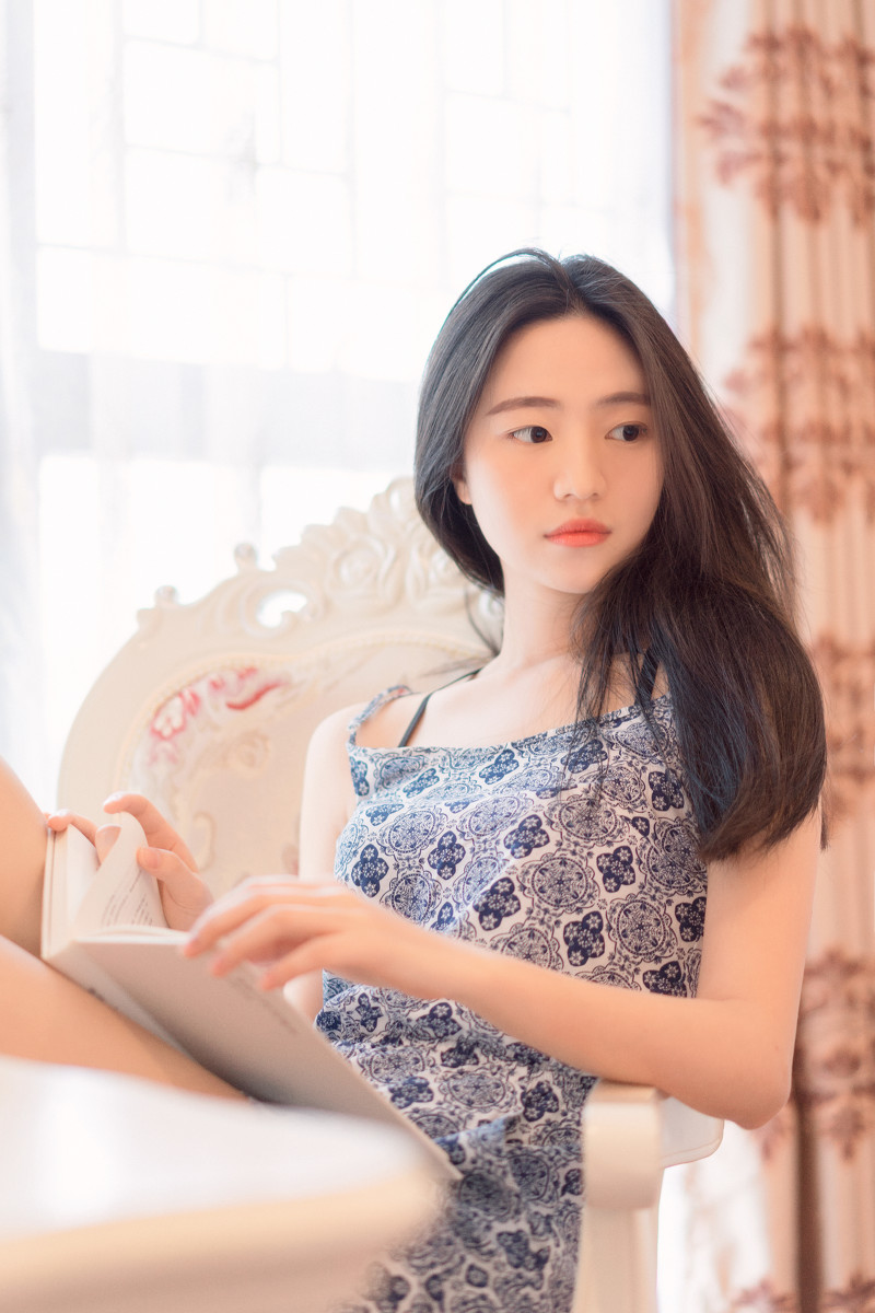 她只是女孩  第6张