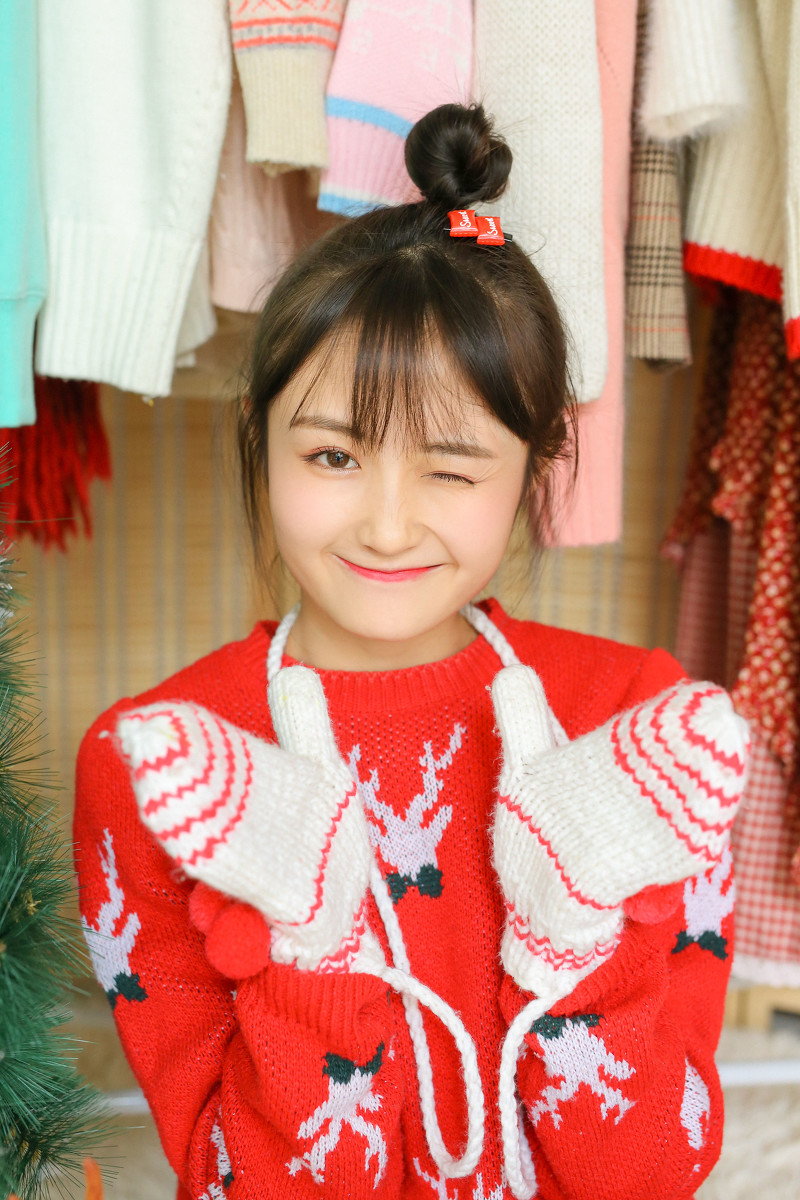 圣诞少女  第4张