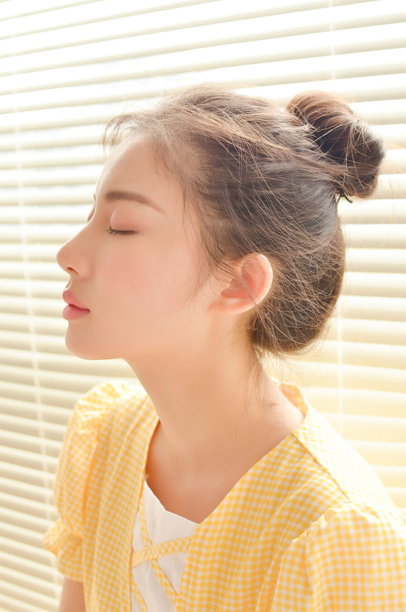甜甜的少女  第3张