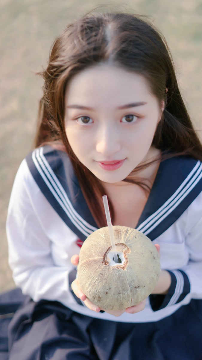 第三种绝色  第2张