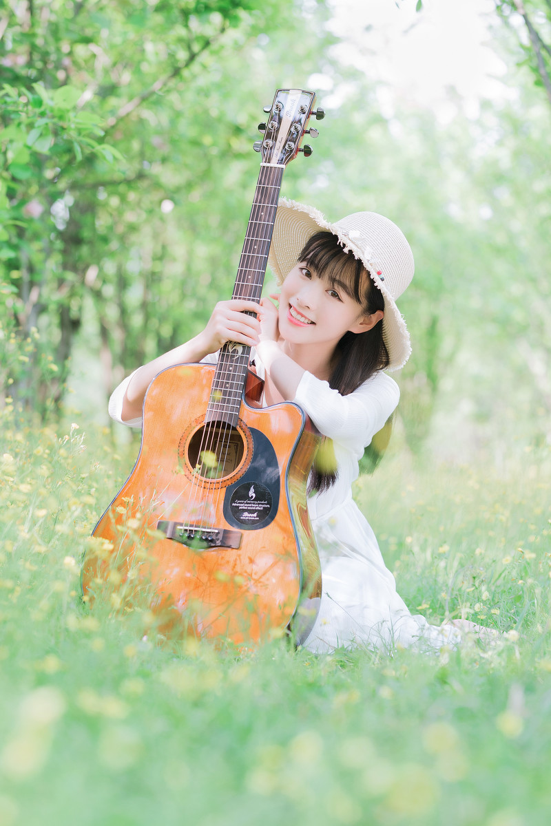 少女的尤克里里  第7张
