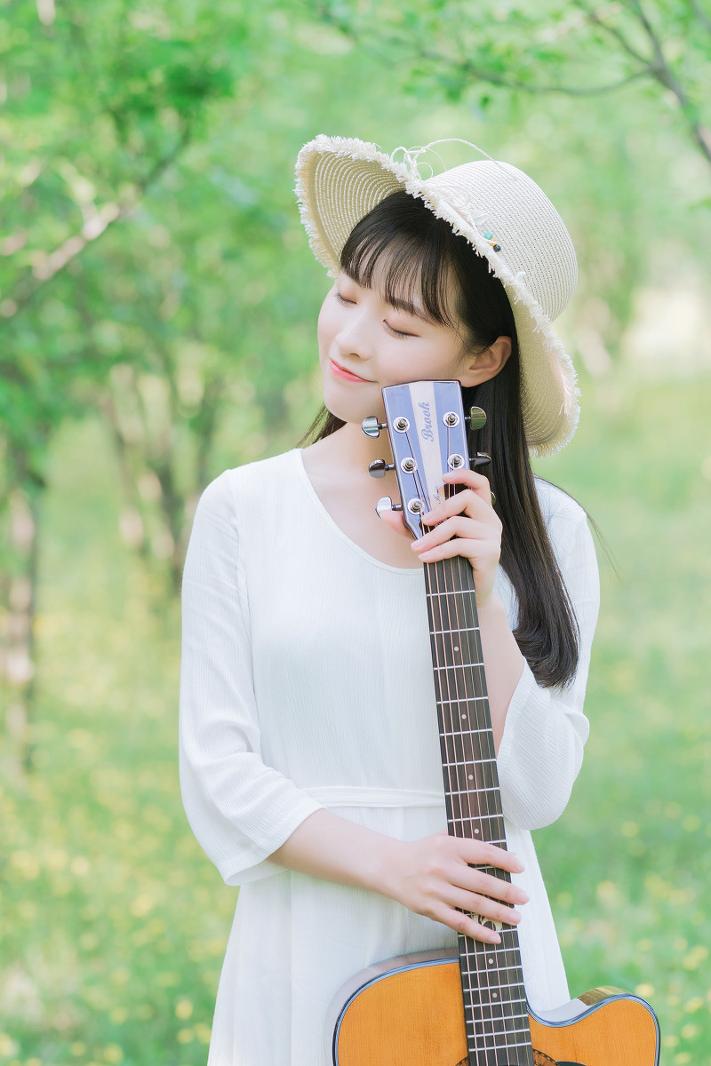 少女的尤克里里  第8张