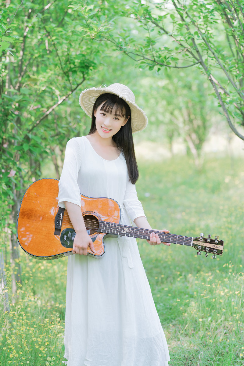 少女的尤克里里  第11张