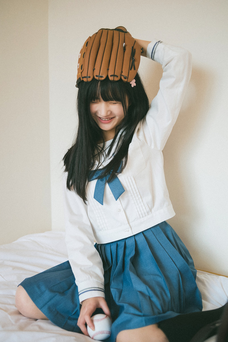 晴日下的美少女  第12张