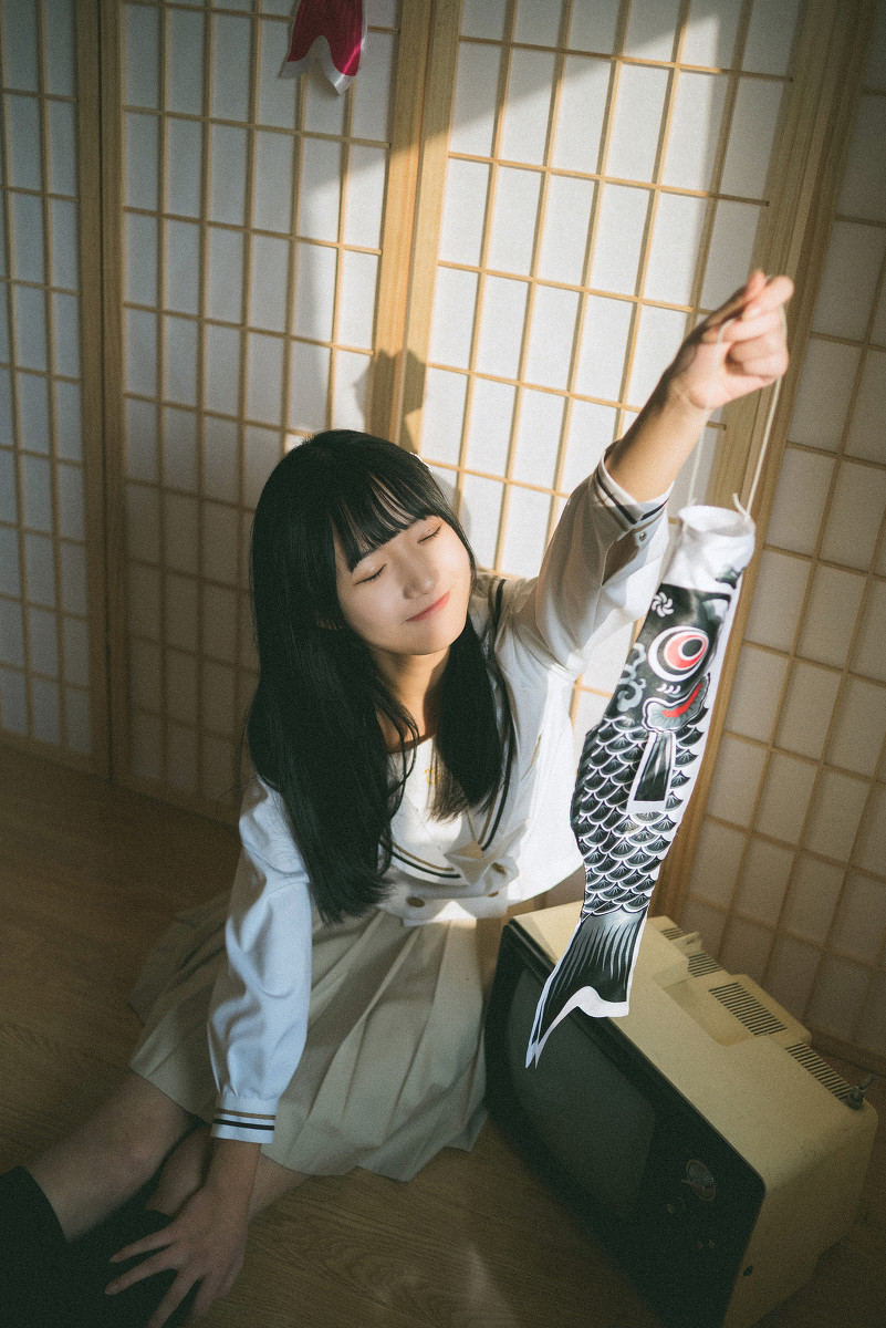 晴日下的美少女  第16张