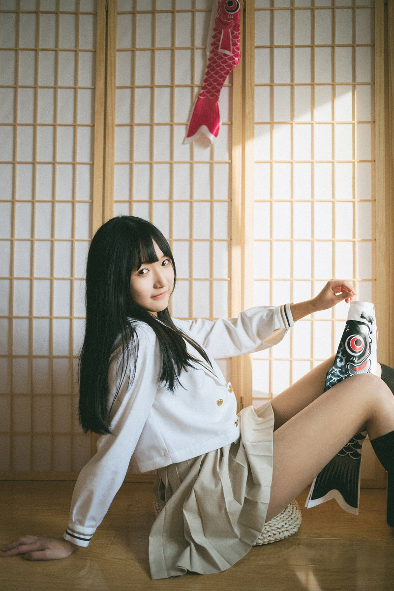 晴日下的美少女  第18张