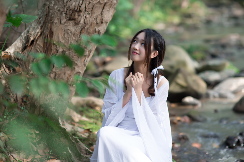 林中仙女  第6张
