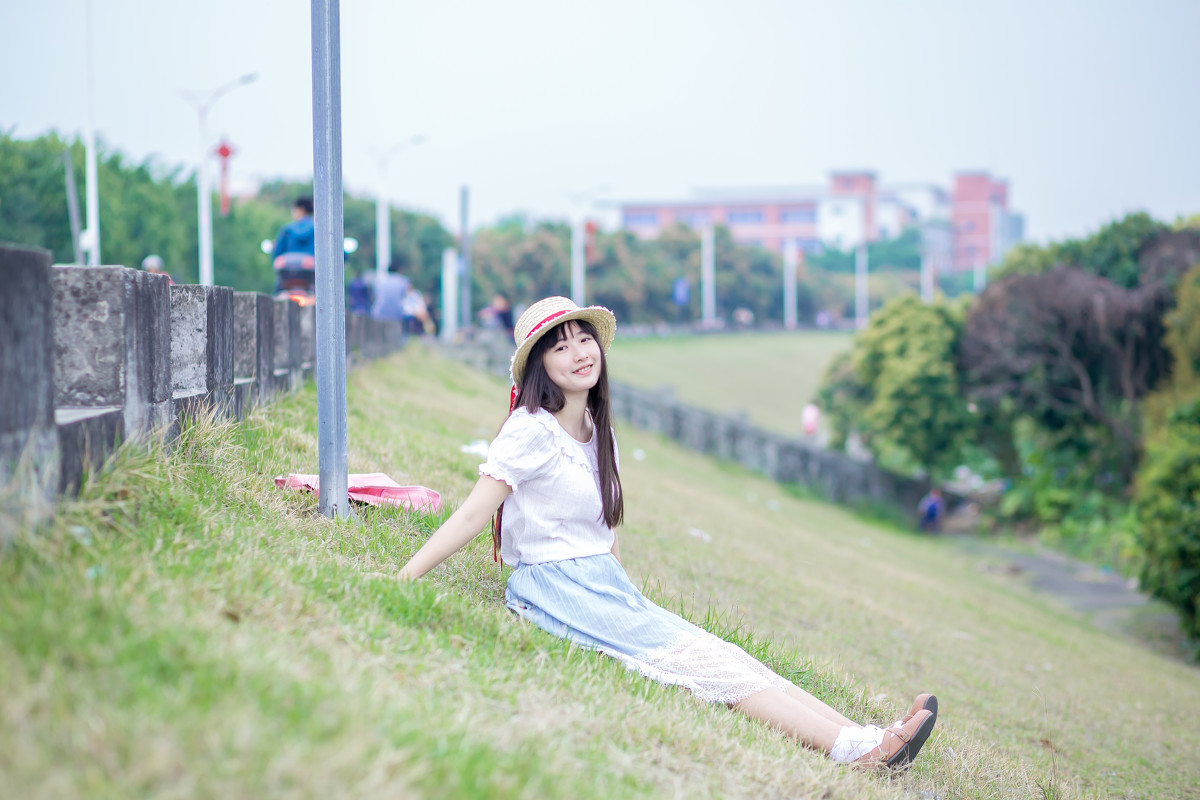 少女春的气息  第4张