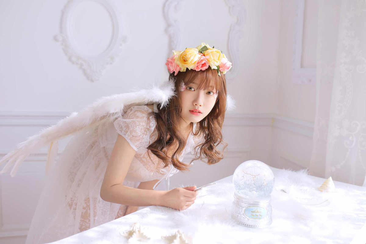 你的纯白花夏  第4张