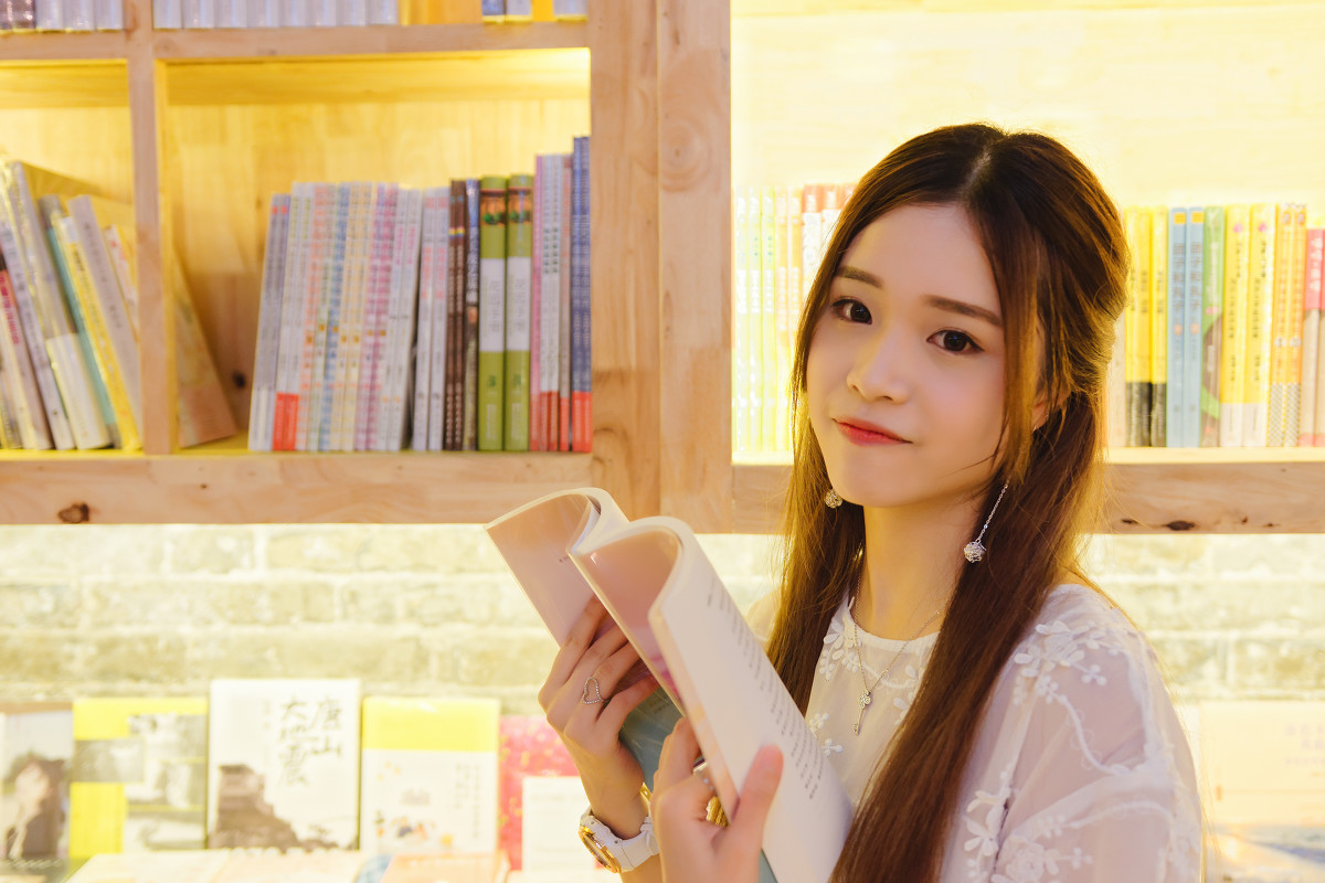 邻家少女  第5张