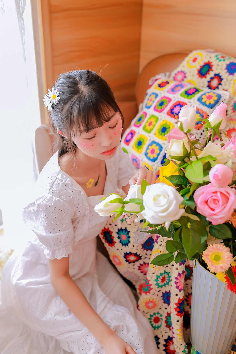 花儿与少女  第12张