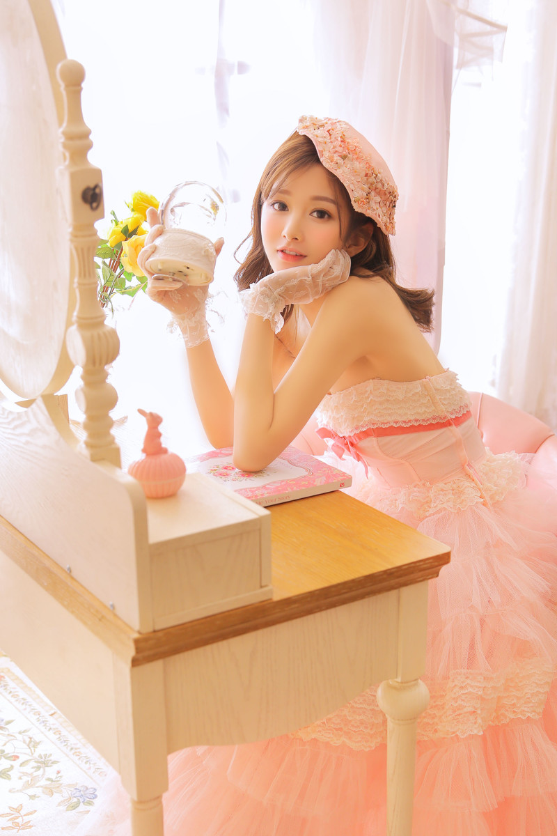 油画少女  第9张