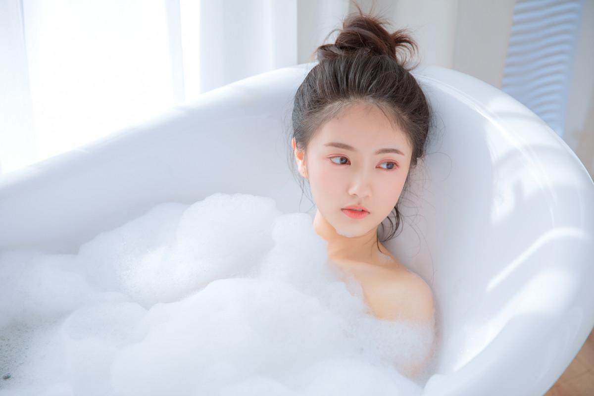 白色柔软  第5张