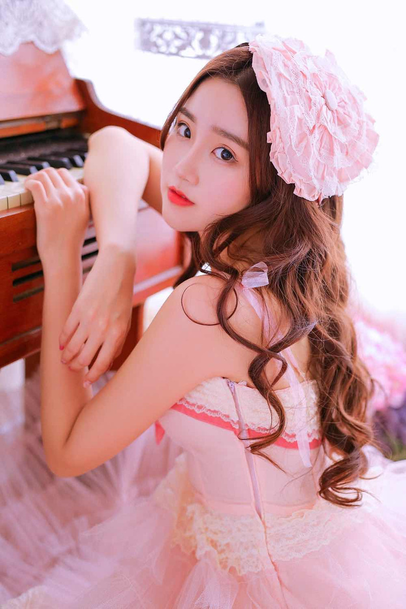 ‪粉色复古少女  第9张