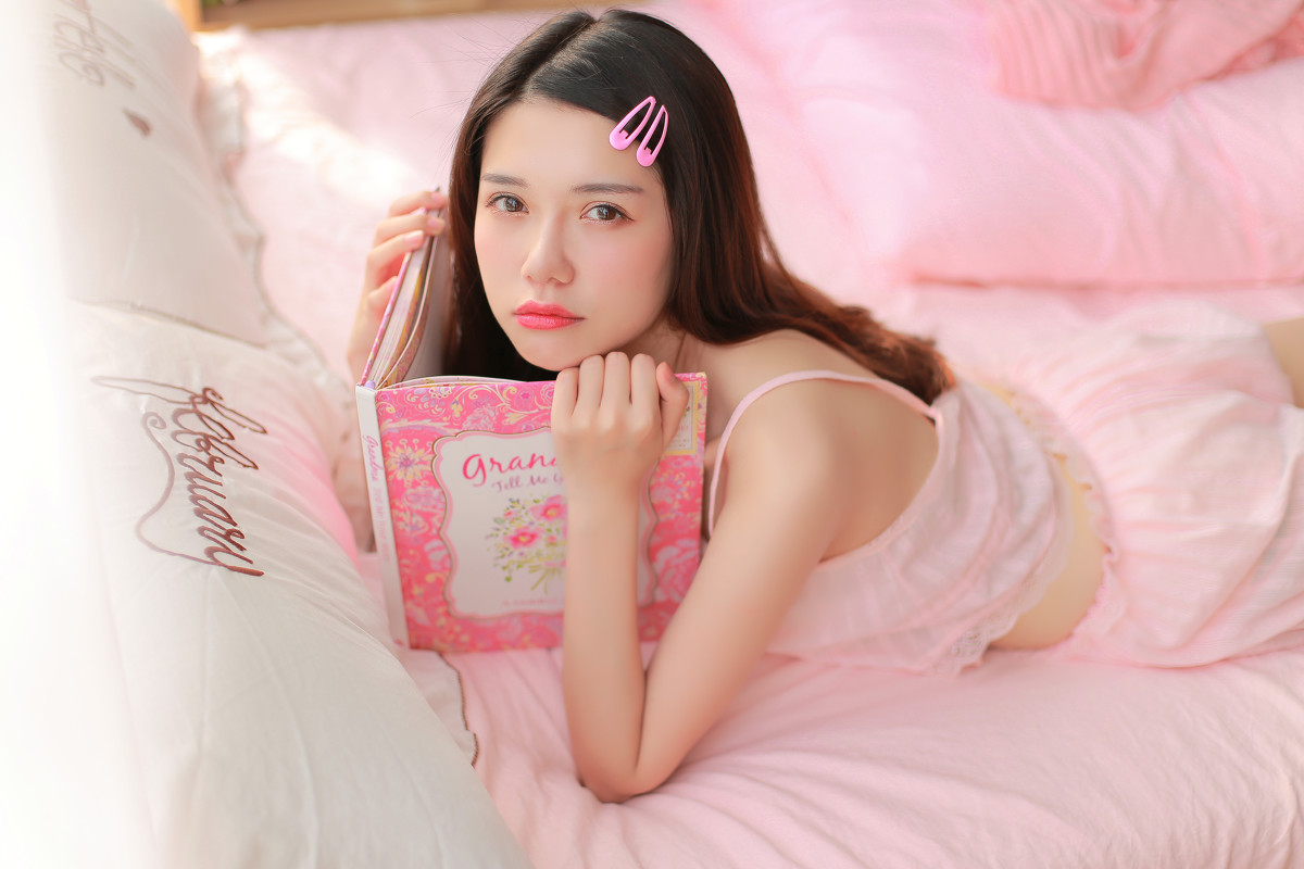 粉系小公主  第2张