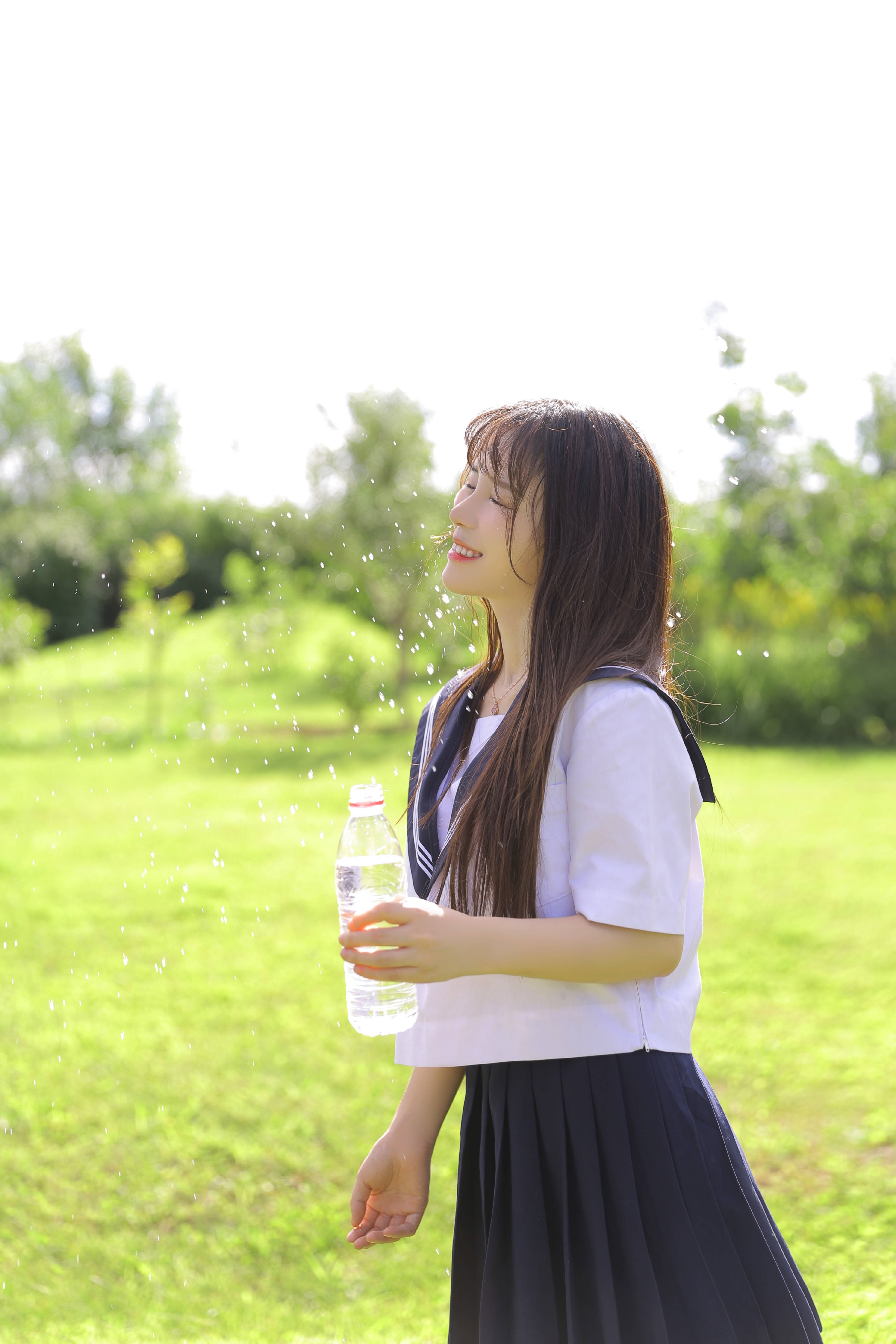 天使般的少女  第13张