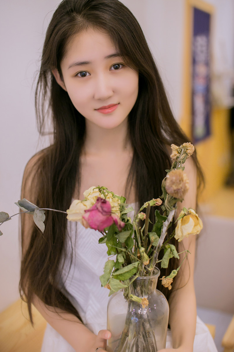 北方有佳人  第14张