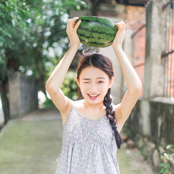 她夏了夏天  第11张