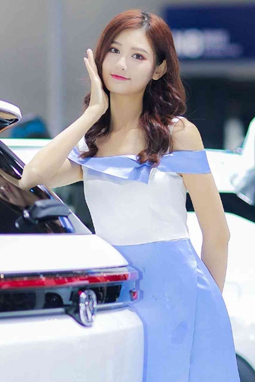 美女车模高跟丝袜美腿玉足套图