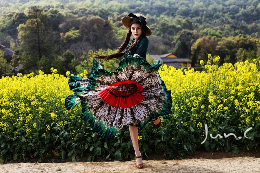 波西米亚女郎气质高贵  第3张