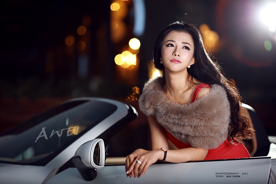 高挑妩媚美模的透视写真  第6张