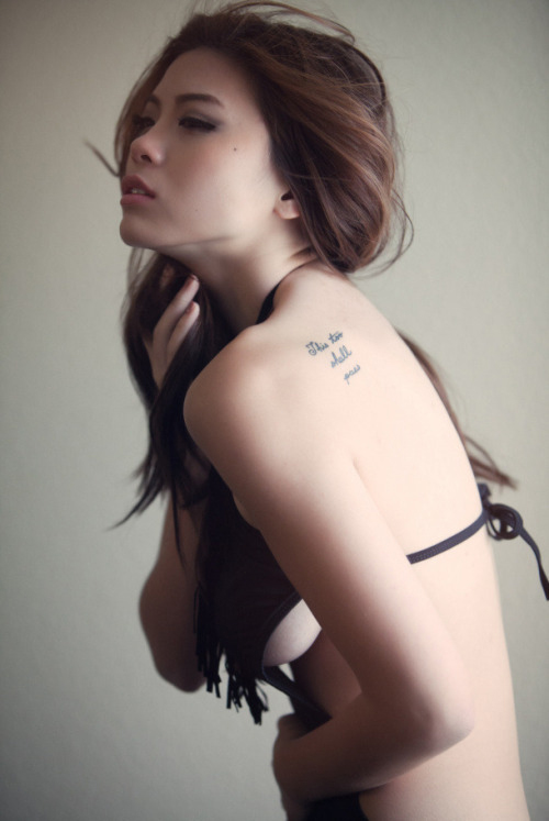 美女嫩模妖娆热辣  第3张