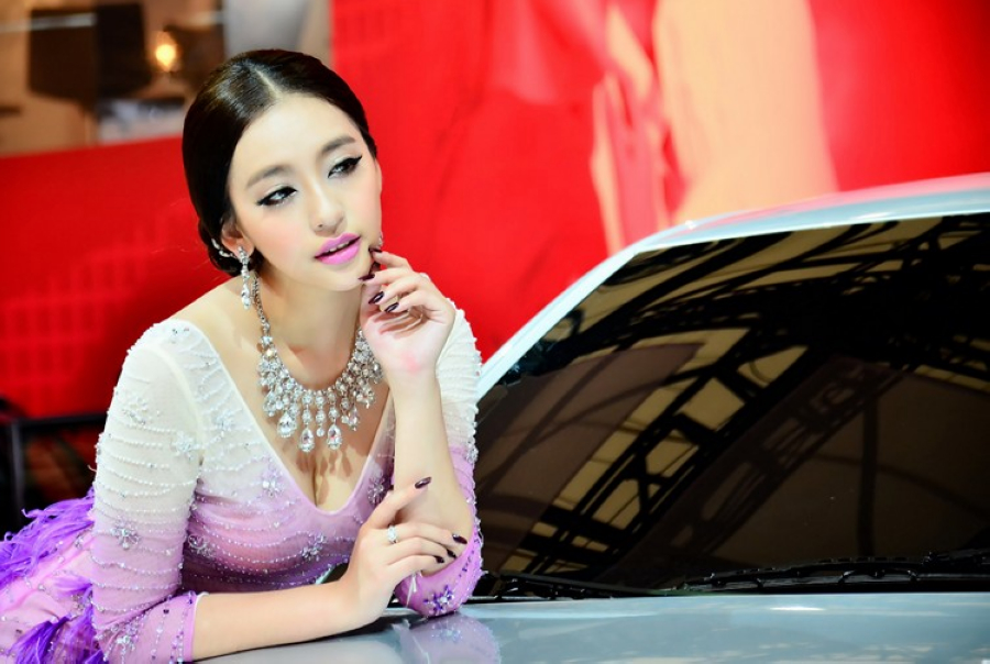 女神曹阳降临车展  第8张