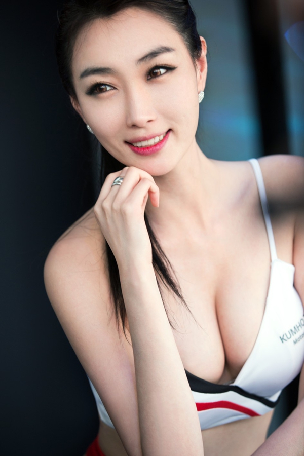 香车美人大比拼  第5张