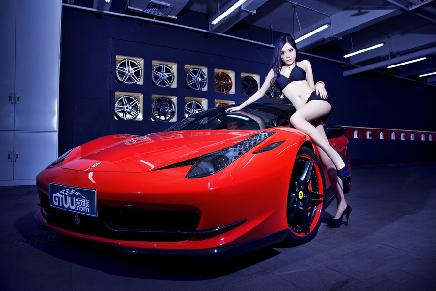 魔音乳神 红色激情超跑  第2张